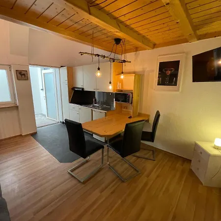Eleven Apartment *