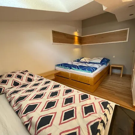 شقة Eleven روست